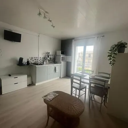 Apartment Le Reve Marin T2 Proche *